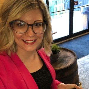 Meet your Posher, Brittney